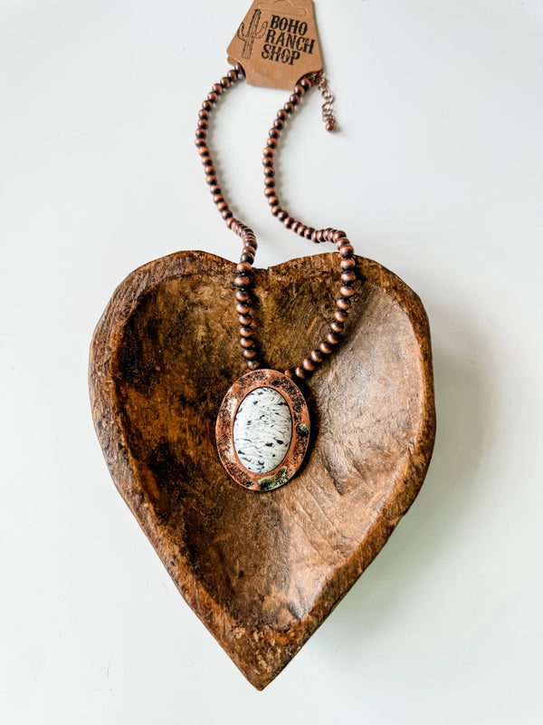 Western Hammered Texture Round Stone Necklace 