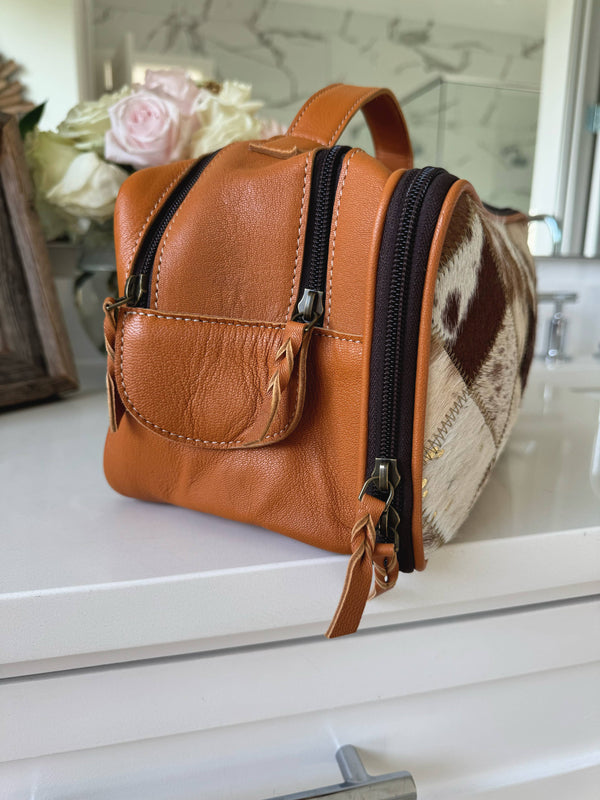COWHIDE COSMETICS TRAVEL bag Genuine Hair On Leather makeup