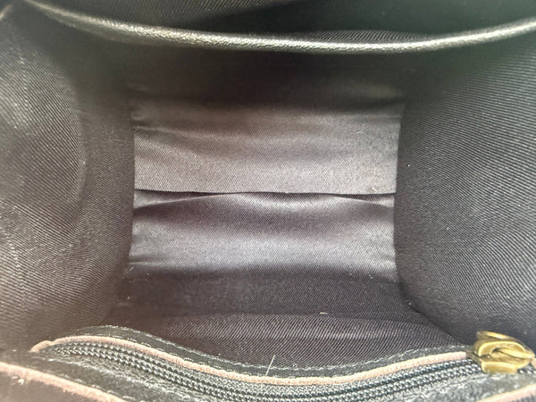 The Hide & Go Carryall – Black