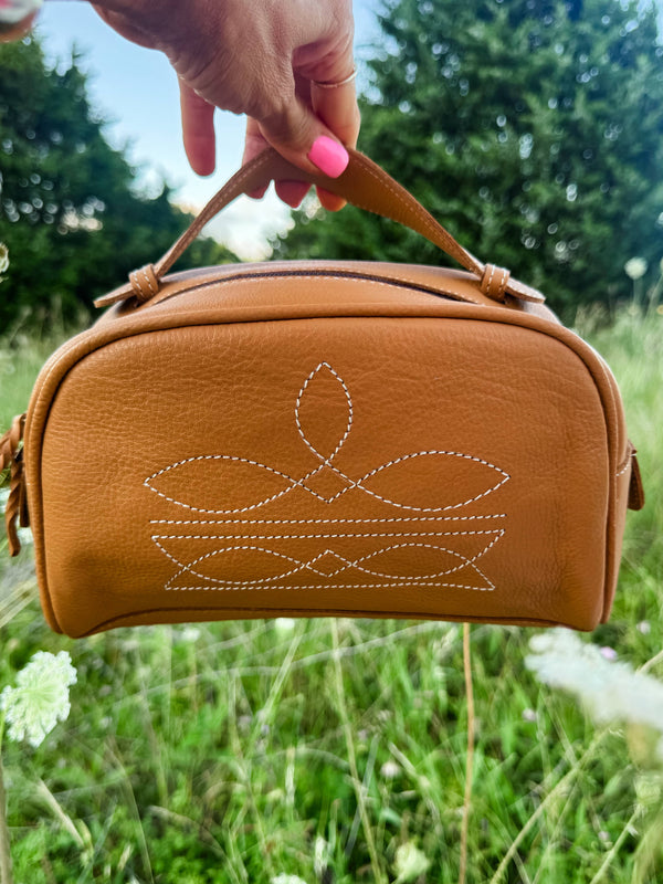 Boot Stitch Leather Toiletry Makeup Shaving Travel Bag