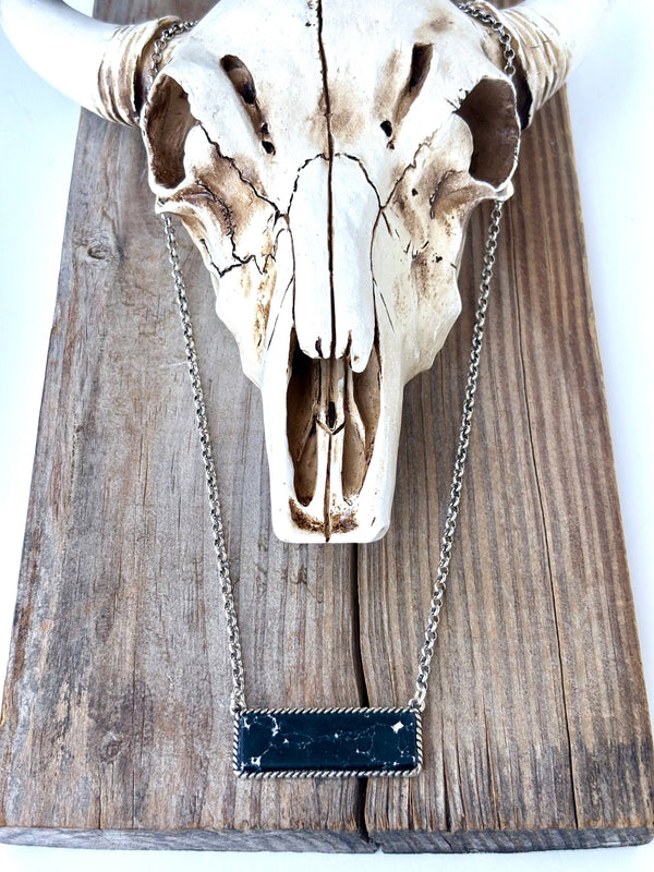 Western Style Stone Bar Pendant Necklace