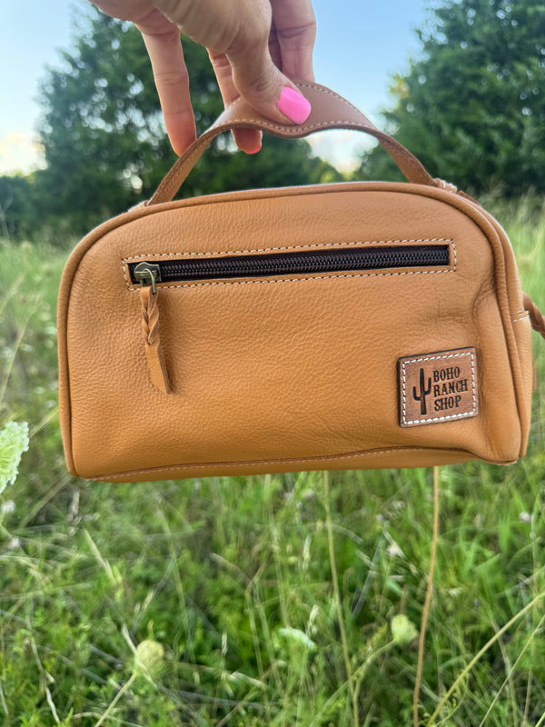 Boot Stitch Leather Toiletry Makeup Shaving Travel Bag